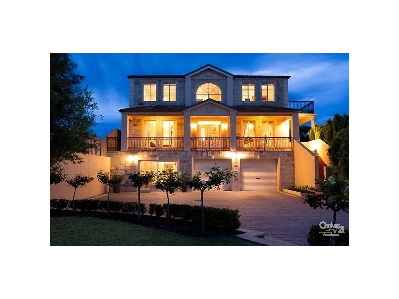 17 West Street, Seacliff Park SA 5049