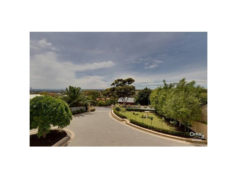 17 West Street, Seacliff Park SA 5049