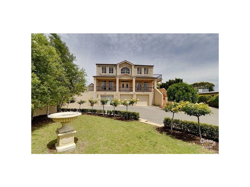 17 West Street, Seacliff Park SA 5049