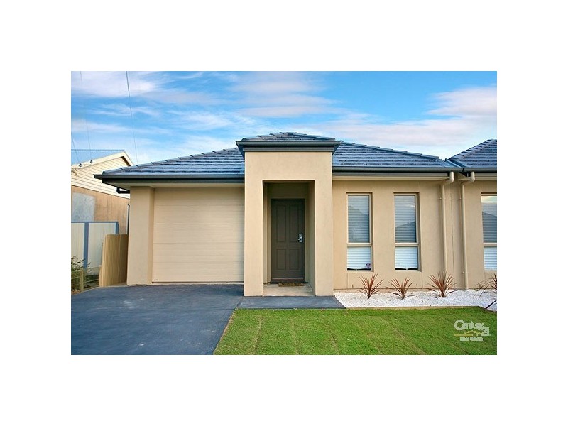 68 & 68A English Ave, Clovelly Park SA 5042