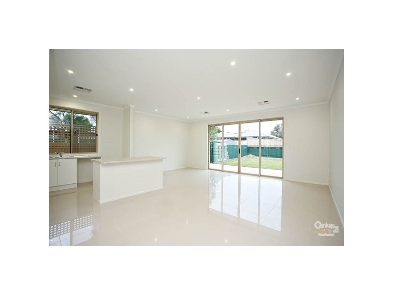 68 & 68A English Ave, Clovelly Park SA 5042