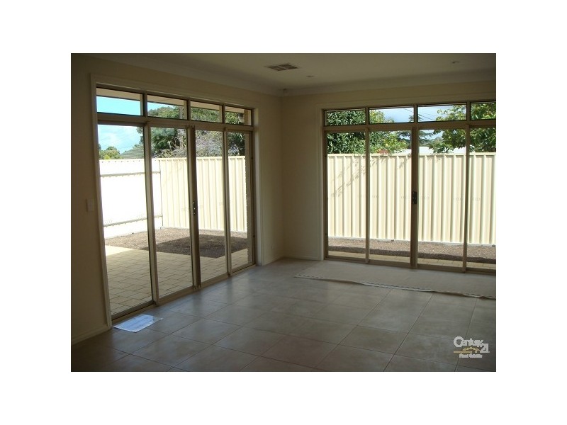 19A Parkmore Ave, Sturt SA 5047