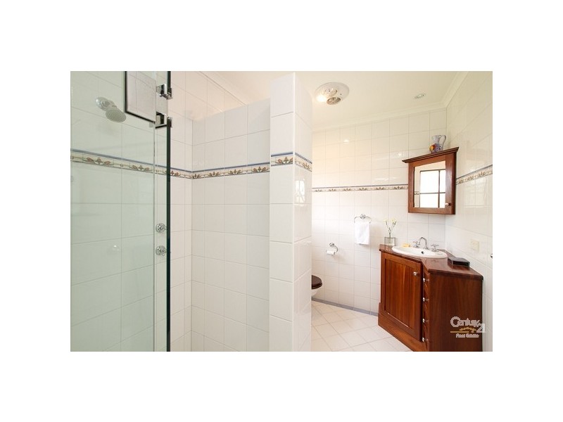 5 Holder Road, Hove SA 5048