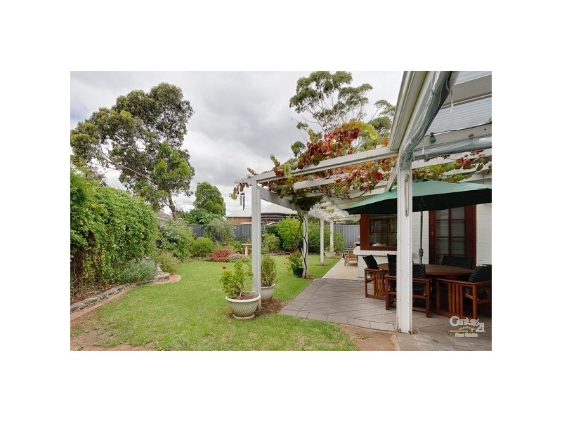 5 Holder Road, Hove SA 5048