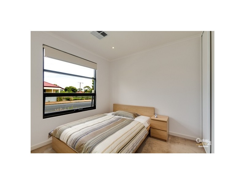 24 Beaumont Street, Clovelly Park SA 5042