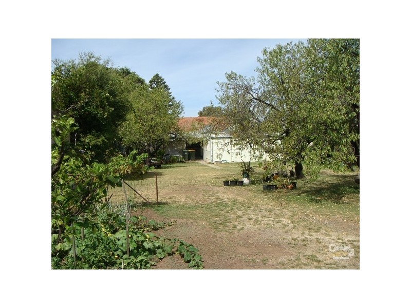 32 BEAUCHAMP Street, Kurralta Park SA 5037