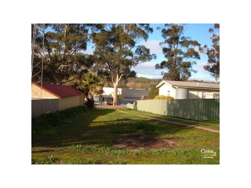 7 Hope Street, Clare SA 5453