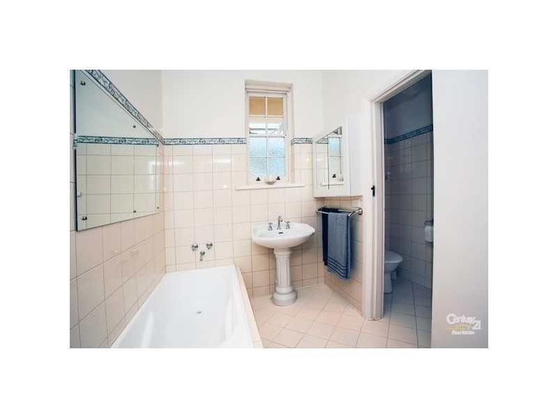 42 Cross Road, Myrtle Bank SA 5064