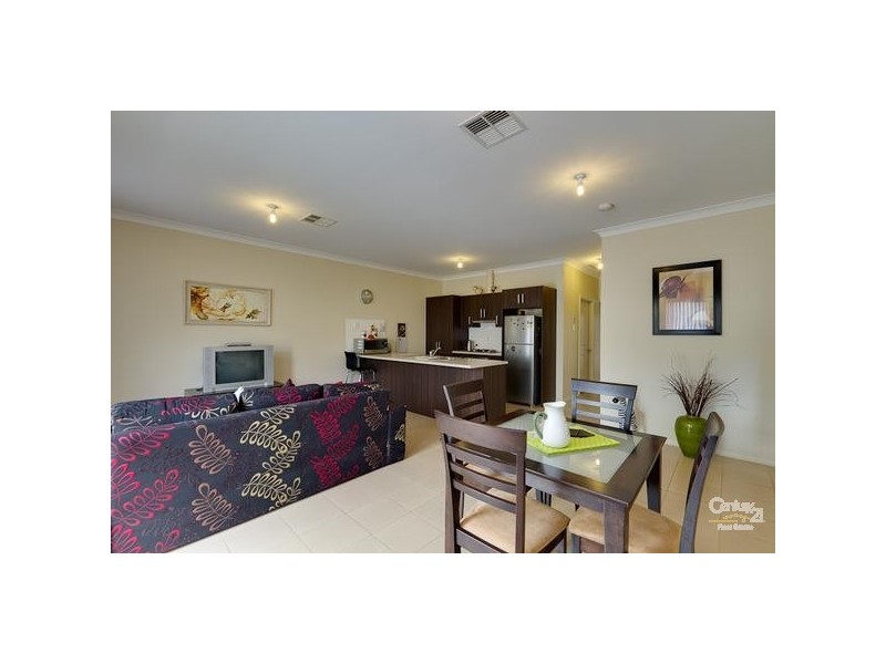 12 Shinnick Street, Dover Gardens SA 5048