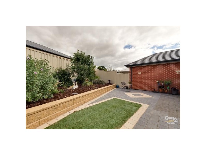 12 Shinnick Street, Dover Gardens SA 5048