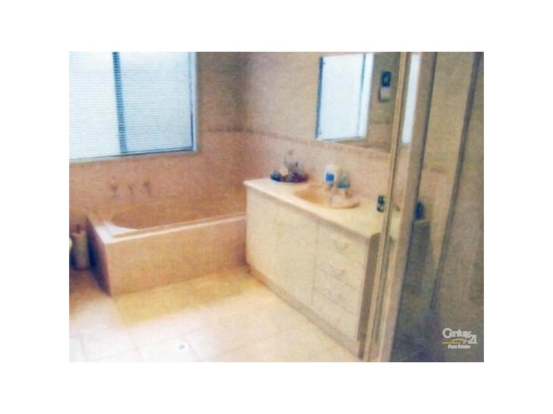 5a Third Ave, Warradale SA 5046