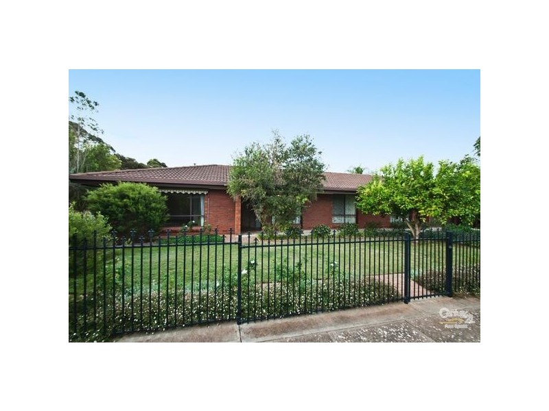 13 Kareda Drive, Campbelltown SA 5074