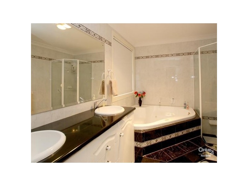 6 Gamma Crescent, Panorama SA 5041