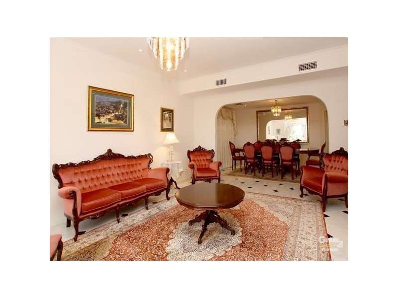 6 Gamma Crescent, Panorama SA 5041