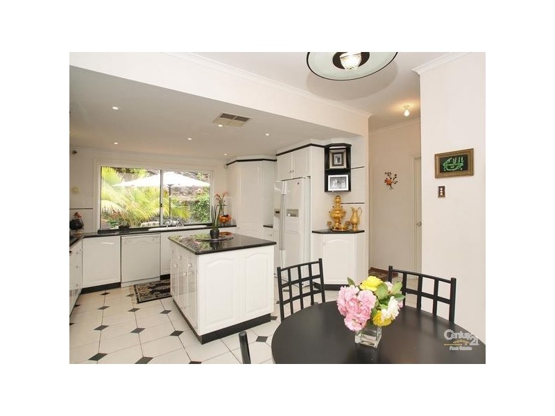 6 Gamma Crescent, Panorama SA 5041