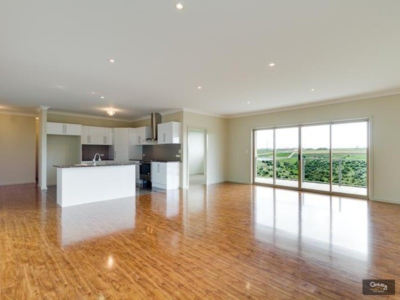 2 Mariner Drive, Sheidow Park SA 5158