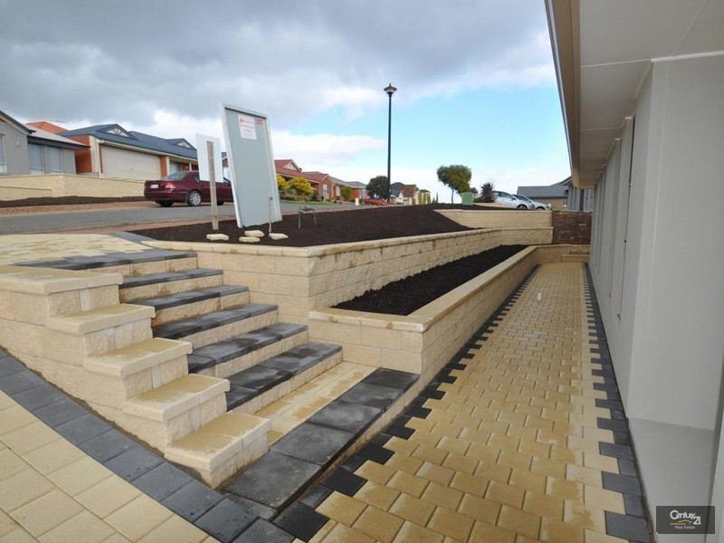 2 Mariner Drive, Sheidow Park SA 5158