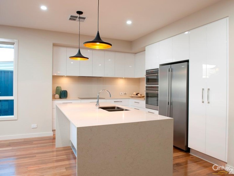 12A Francis Avenue, Glengowrie SA 5044