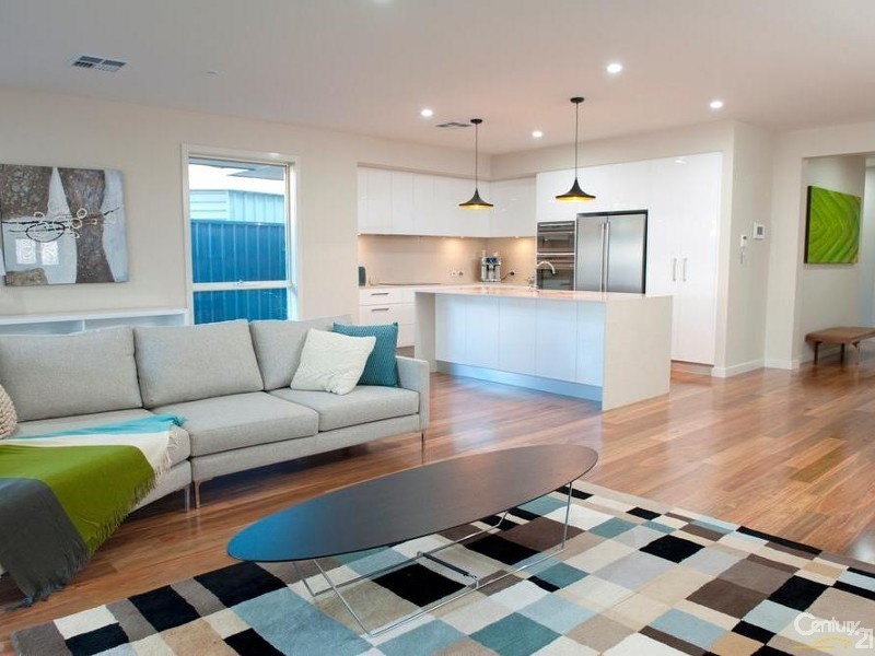 12A Francis Avenue, Glengowrie SA 5044