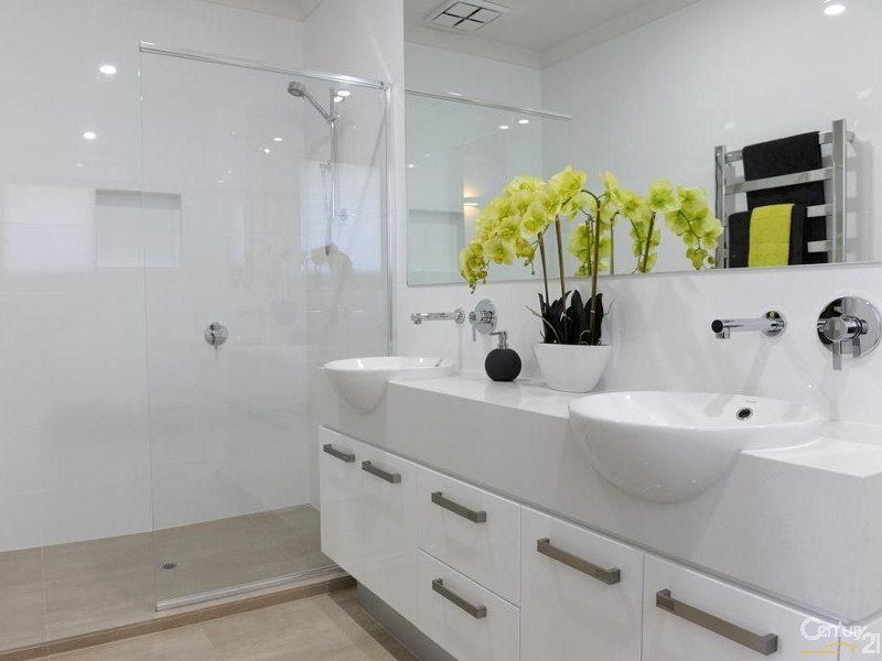 12A Francis Avenue, Glengowrie SA 5044
