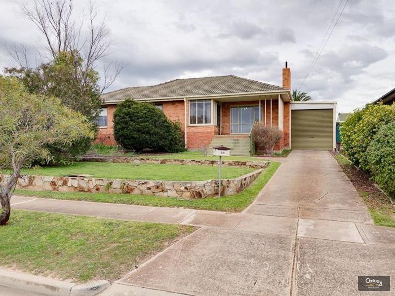 20 Brodie Cres, Christies Beach SA 5165