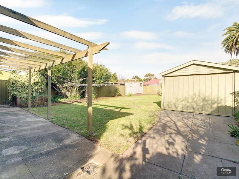 7 Hulbert Street, Hove SA 5048