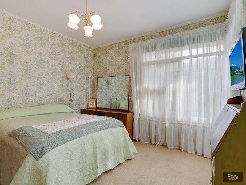 7 Hulbert Street, Hove SA 5048