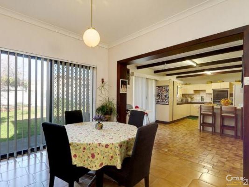 28 Ayton Ave, Fulham SA 5024