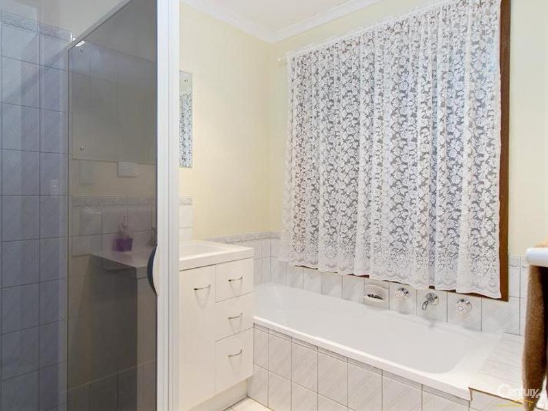 12 Grange Walk, Morphett Vale SA 5162