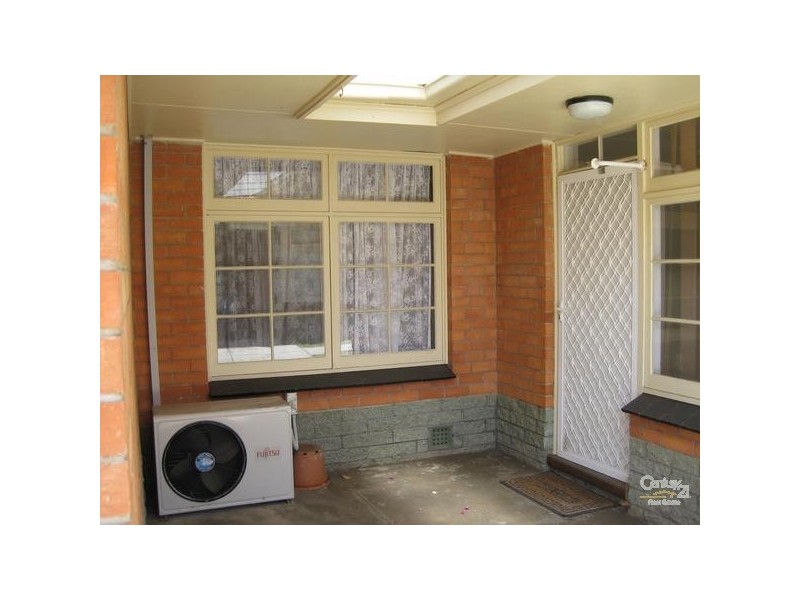 4a-44 High Street, Glenelg SA 5045
