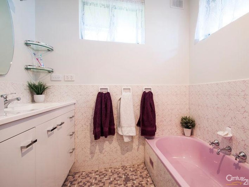 20 Hyland Avenue, Darlington SA 5047