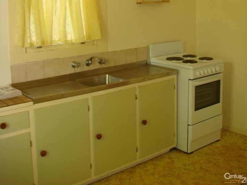 32 Branksome Tce, Dover Gardens SA 5048