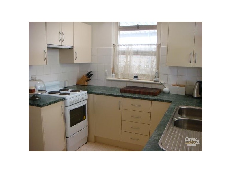 2 Shelley Ave, Marion SA 5043