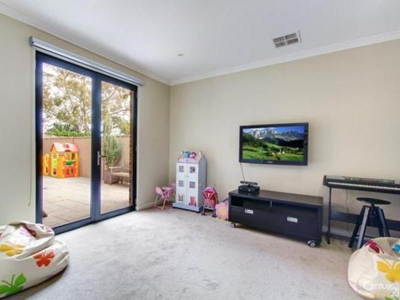 24 Acacia Street, Seacliff SA 5049