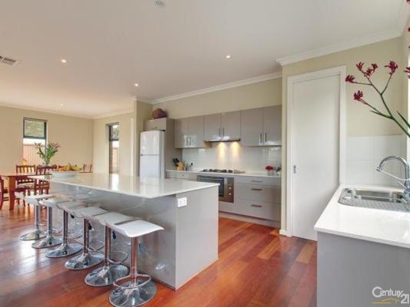 24 Acacia Street, Seacliff SA 5049