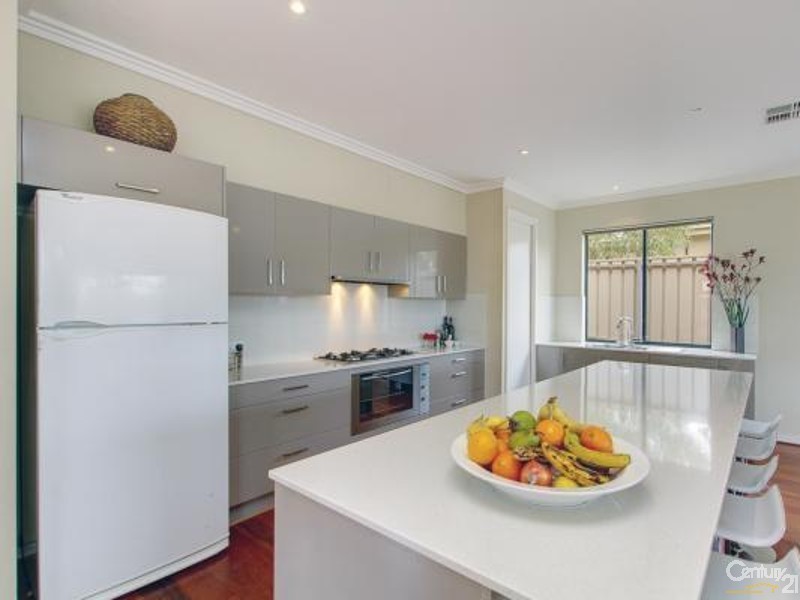 24 Acacia Street, Seacliff SA 5049