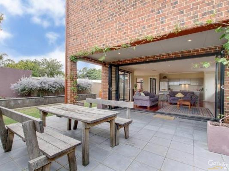 24 Acacia Street, Seacliff SA 5049