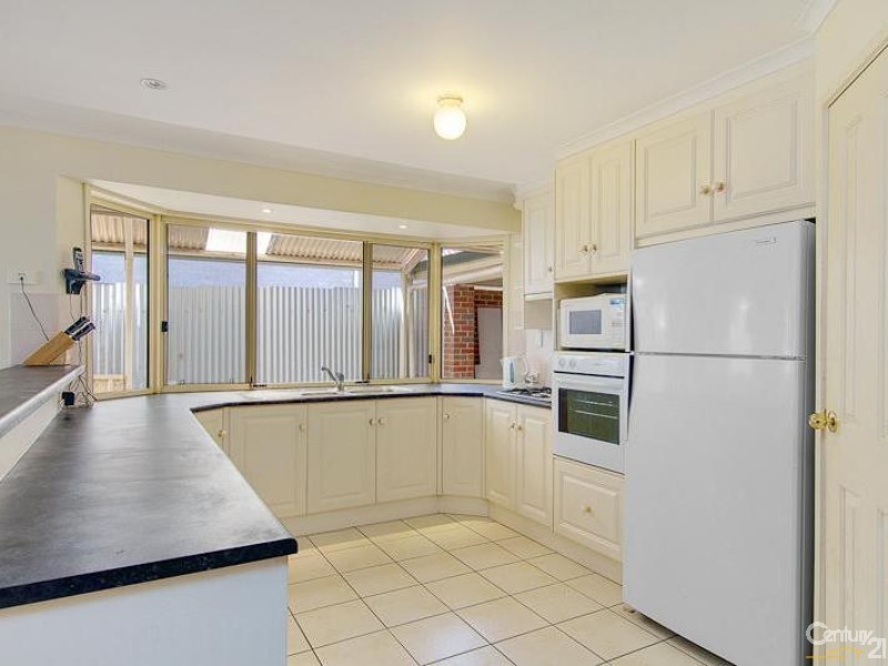 23 Seacombe Road, Sturt SA 5047
