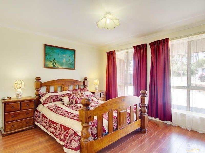 23 Seacombe Road, Sturt SA 5047