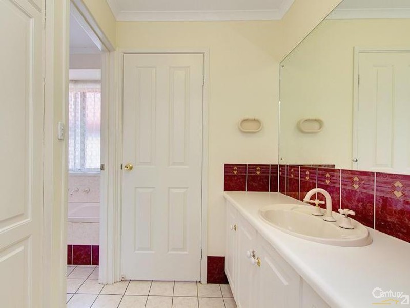 23 Seacombe Road, Sturt SA 5047