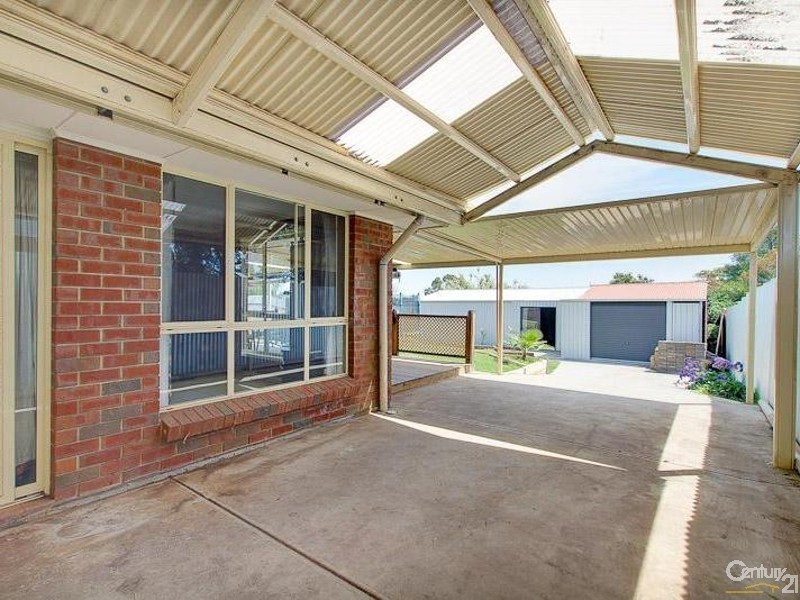 23 Seacombe Road, Sturt SA 5047
