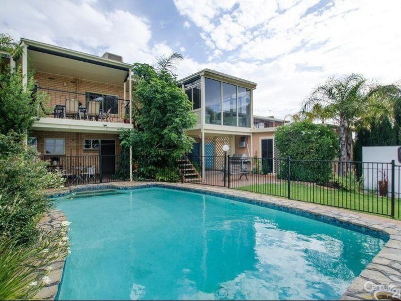 46 Grand View Drive, Seacombe Heights SA 5047