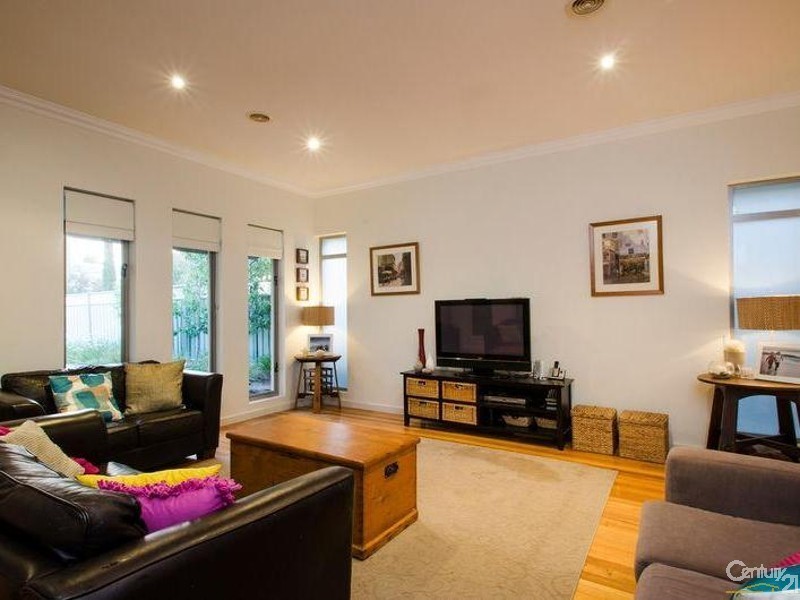 10 Cambridge Terrace, Brighton SA 5048