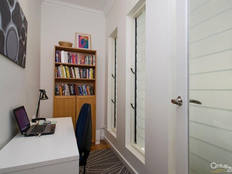 10 Cambridge Terrace, Brighton SA 5048