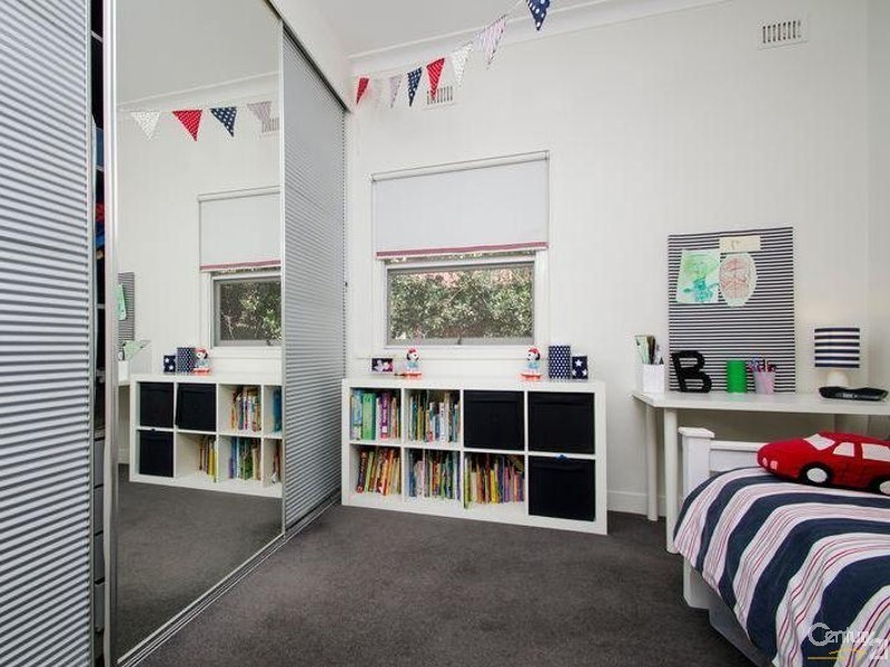 10 Cambridge Terrace, Brighton SA 5048