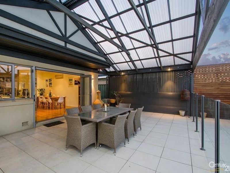 10 Cambridge Terrace, Brighton SA 5048