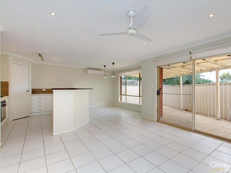 3A Howard St, Dover Gardens SA 5048