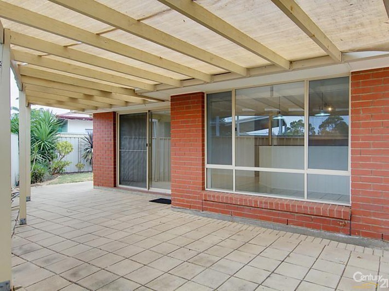 3A Howard St, Dover Gardens SA 5048