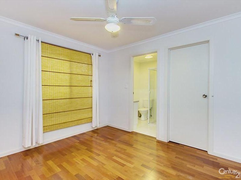 3A Howard St, Dover Gardens SA 5048