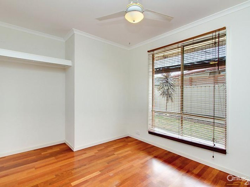 3A Howard St, Dover Gardens SA 5048